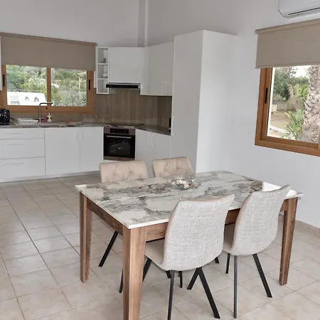 Βίλα Kochili Πωμός