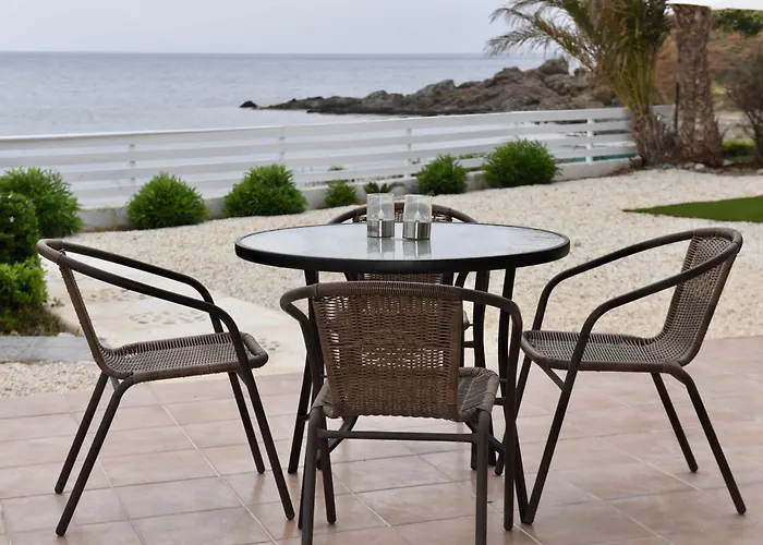 Вилла Kochili Помос